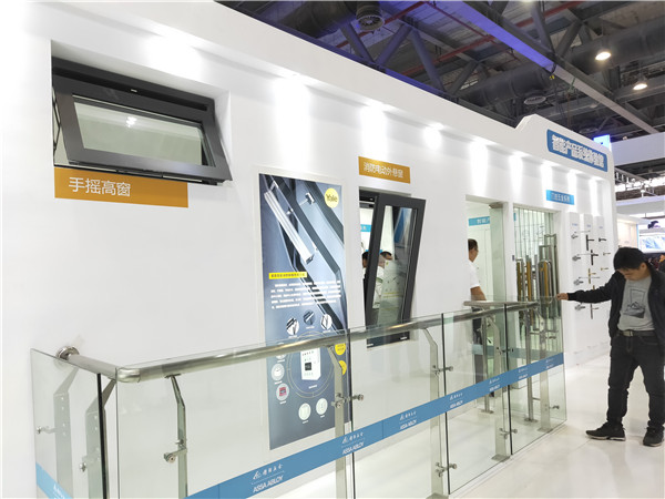 2018FBC门窗幕墙展|国强五金王宝栓:找准用户痛点与需求,让智能改变生活