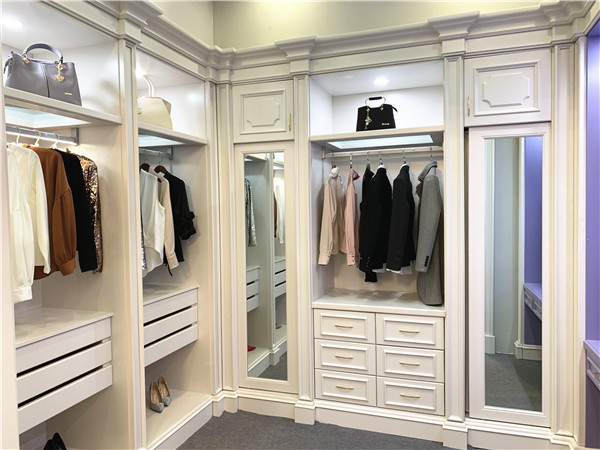 北京门业展 |赫嘉木业单鑫：升级产品工艺，适应市场变化