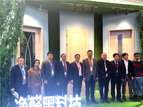 惊艳亮相北京国际门展，霍尔茨的这些亮点不容错过！