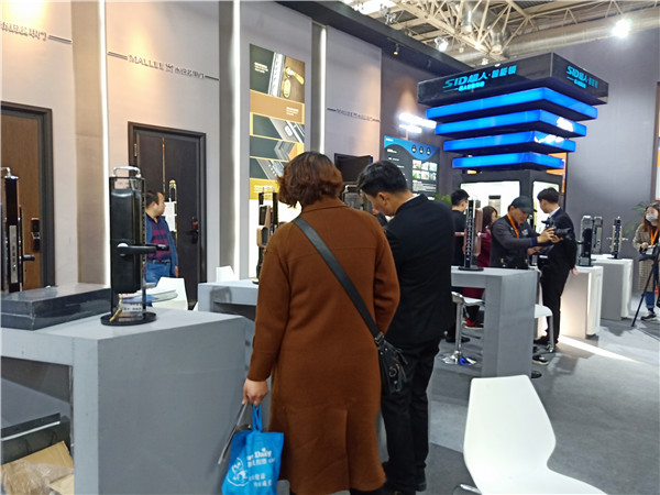 北京门业展|米锐装甲门李松:刚柔并济,见证品质匠心