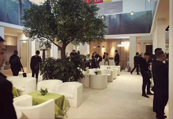 金迪木门3.15携新品亮相北京门业展，欢迎到E1-06展位观看鉴赏