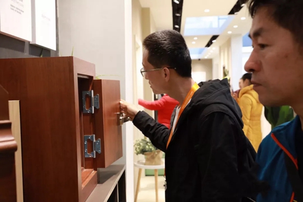 金迪木门3.15携新品亮相北京门业展，欢迎到E1-06展位观看鉴赏
