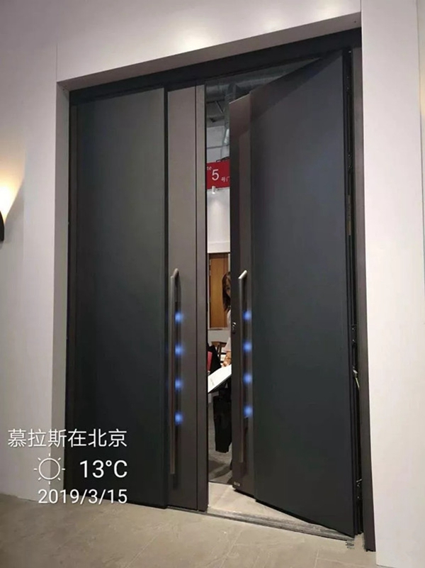 慕拉斯携手PIRNAR惊艳亮相2019北京门展,盛赞如潮!