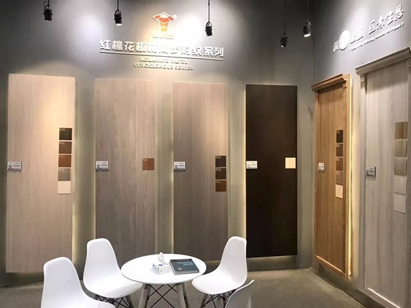 红棉花板材惊艳亮相佛山国际家具展会，盛世美颜C位出道！