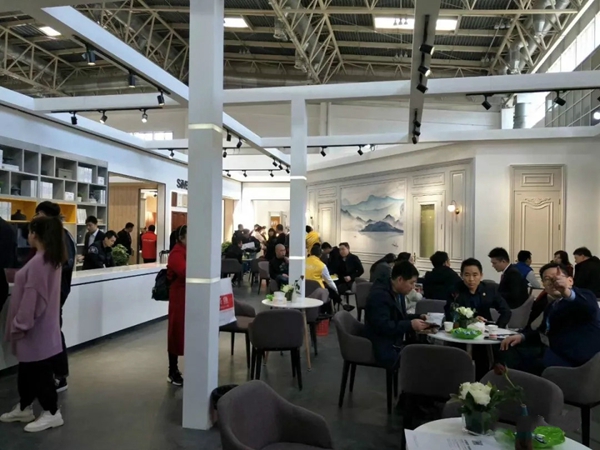 新标木门北京展展位现场客似云来！日访客量超千人！