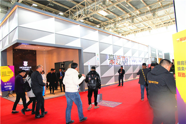 重庆部分木门企业参加“北京门展”