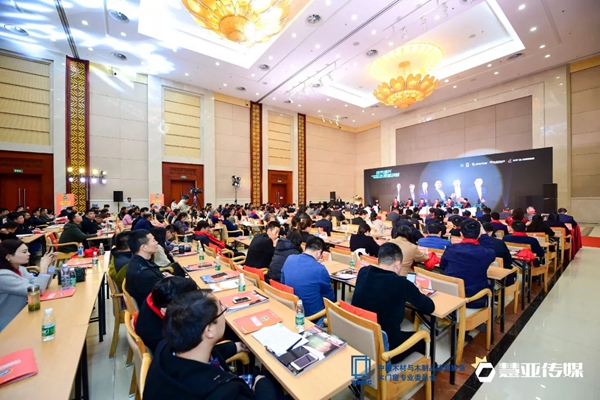 东威利木门荣获“3.15质量、服务我承诺”单位及“整木十佳品牌”两项荣誉!