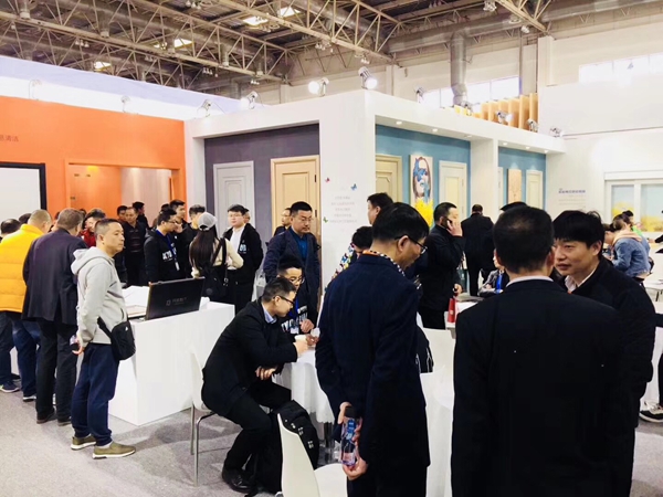 开洋木门“燃”动京城，北京国际门展圆满收官！下一站，上海见！