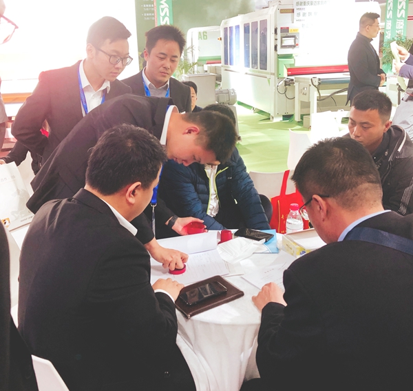 博硕 ▎2019年国际门业展完美落幕