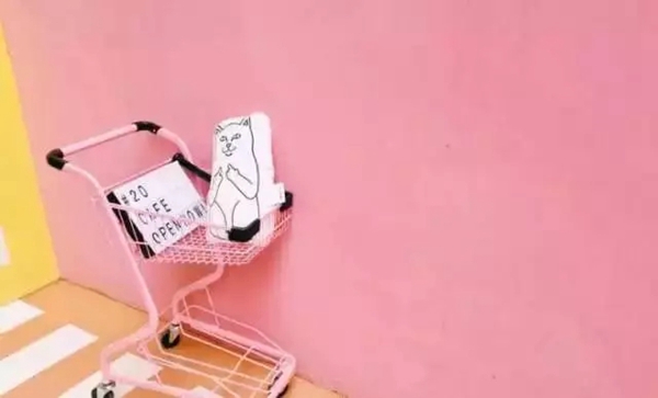 雅诗澜无缝墙布：巧用墙布颜色搭配，让卧室更适合休息！
