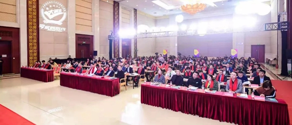 雅菲壁布荣获“第九届全国墙纸墙布行业经销商大调查”经销商推崇品牌奖项！