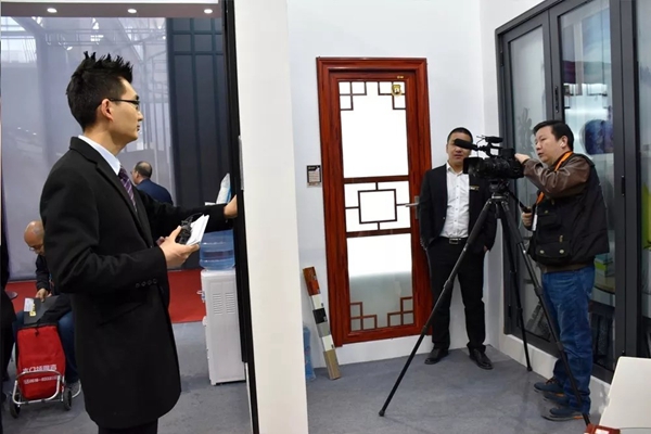 浩和门窗稳扎稳打务实基础，北京新国展大放异彩震撼同行！