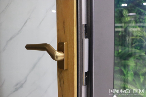 蘭仕莱克门窗携手展森品牌策划,签订品牌战略合作协议