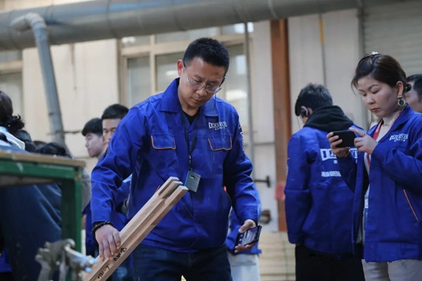 宏明泰铝包木窗商学院第十二期内训会积蓄能量，为更远的征程！