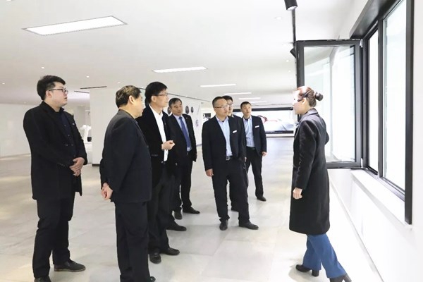 科饶恩门窗迎来河南五方建筑科技集团董事长崔国游一行莅临参观指导