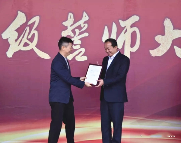 广东皮阿诺中山工厂后台升级誓师大会胜利召开