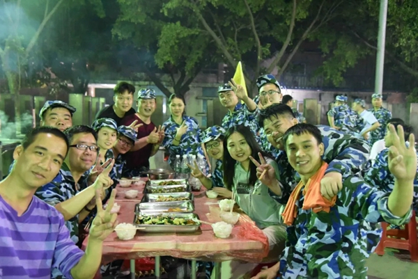 其邦门窗2019年执行力军事拓展特训圆满结束！