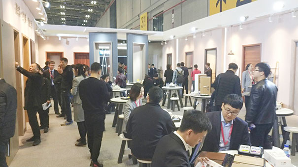 北京国际门展首战告捷 霍尔茨净醛门再战上海建博会