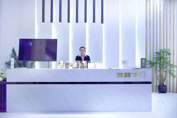 2019年中国建博会（上海）|双羽木门张国智:极简为形，新零售为心