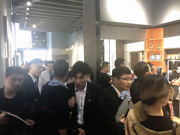 广州定制家居展|箭牌整体厨房/全屋定制事业部赵忠祥：整合橱衣柜事业部，实现整装战略
