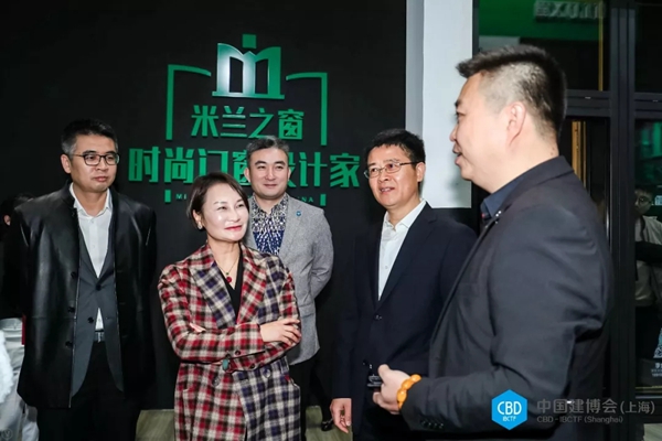 米兰之窗携爆款产品及神秘时尚新品高调亮相上海建博会！