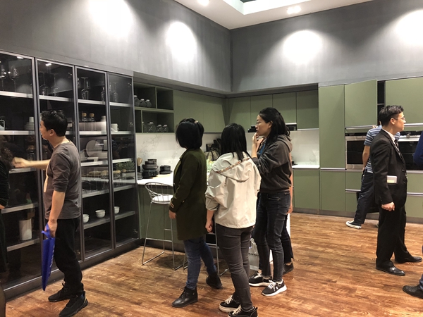 广州定制家居展|诺贝尼家居陈理臻：雅俗共赏，感受诺贝尼的极简魅力