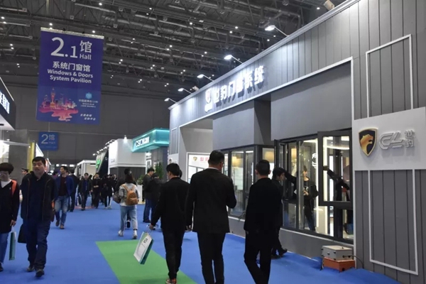 世豹门窗携手全新工艺惊艳亮相2019年中国建博会（上海）