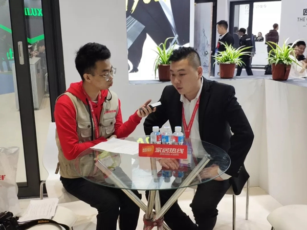 德技优品门窗上海建博会2.1B302展位人气爆棚！