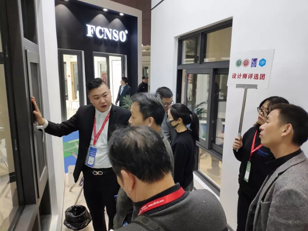 德技优品门窗上海建博会2.1B302展位人气爆棚！