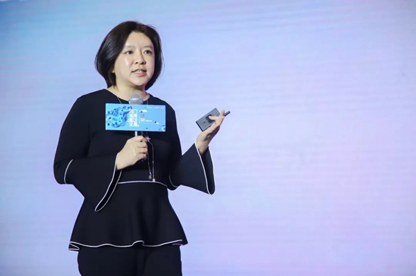 东威利木门荣获“2019中国木门+系统——金木匠”殊荣!