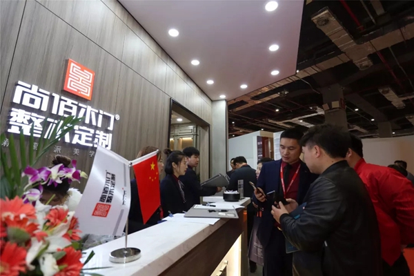 尚佰木门在中国建博会(上海)载誉而归，期待与您下次相约！