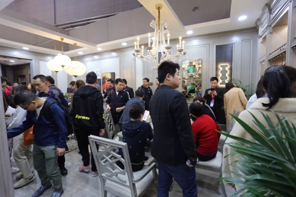 尚佰木门在中国建博会(上海)载誉而归，期待与您下次相约！