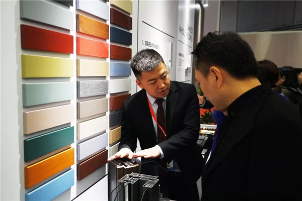 良木道荣获“聚力品牌·共建未来”评选“2019 CBD TOP100品牌”！