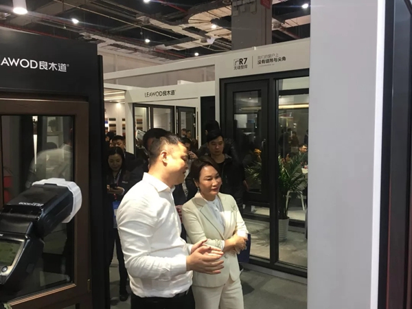 良木道荣获“聚力品牌·共建未来”评选“2019 CBD TOP100品牌”！