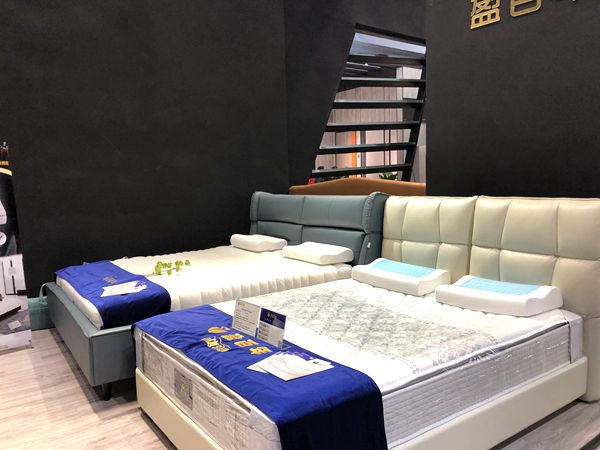 2019年中国建博会(上海)丨冠特定制家具王军太:企业定位是智慧家居