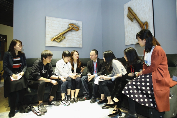 Global Furniture首次亮相广州家博会   带来独具一格的美式生活方式