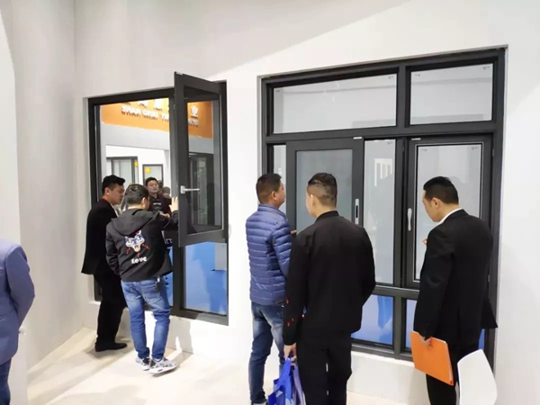 上海建博会完美收官,德技优品门窗满载归来!