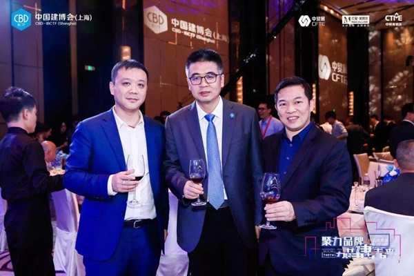 富奥斯门窗带您一起回顾2019上海建博会精彩时刻！