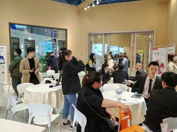 上海建博会圆满落幕，帝奥斯门窗与您相约七月羊城！