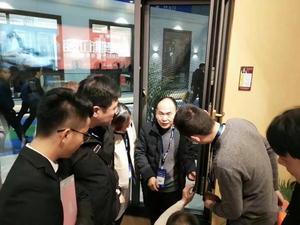 上海建博会圆满落幕，帝奥斯门窗与您相约七月羊城！