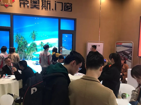 上海建博会圆满落幕，帝奥斯门窗与您相约七月羊城！