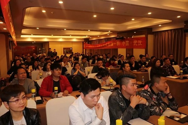 威亚森门窗2019终端赋能特训营火爆开启