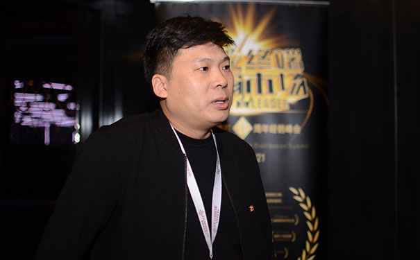 领绣优秀经销商刘德路：专注产品，给予客户安全感