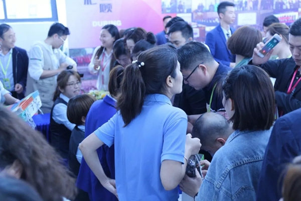润成创展2019年精英年会暨新品发布会完美落幕！