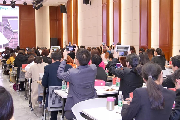 派雅门窗2019全国终端导购精英特训营圆满结束！