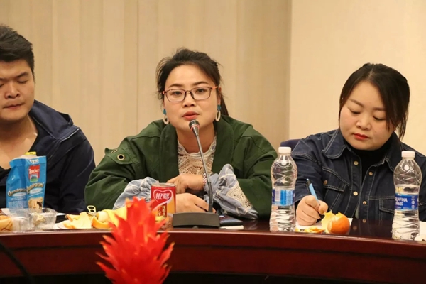 红宝石墙布第二季度工作会议湖南站、湖北站成功举行！