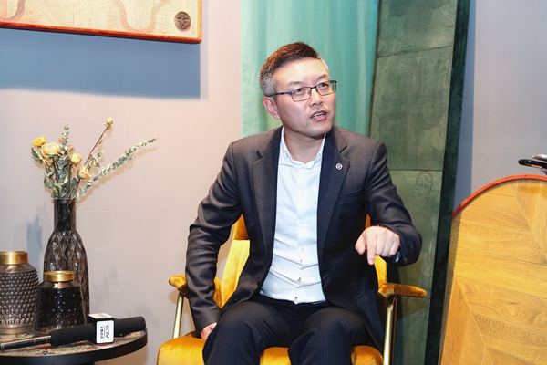 2019年中国建博会（上海）丨书香门地地板卜立新：以家为本、百年千亿