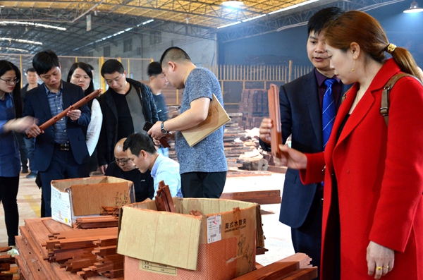 德嘉印象：“努力奔跑·追梦2019”2019年会暨八周年庆联欢晚会圆满举行！