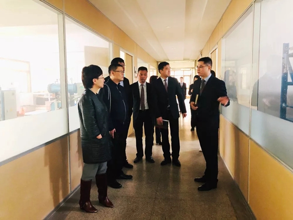 兔宝宝热烈欢迎中装协住宅装饰装修与部品分会莅临总部参观考察！