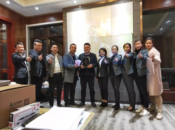 金悦门窗精英导购培训会江西站圆满结束,共同打造新零售最强终端!